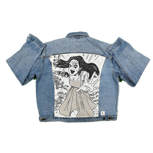 Junji Ito- 伊藤 潤二